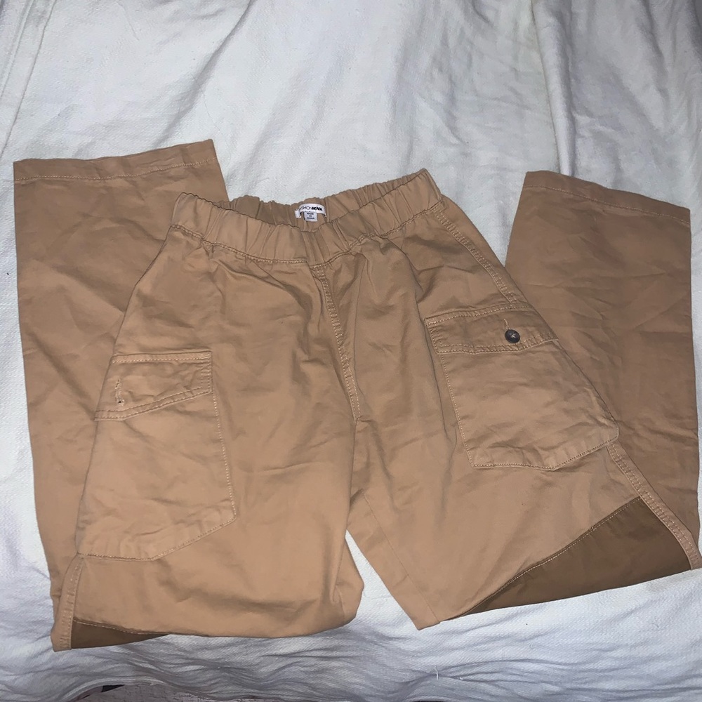 NWOT FN Cargo Pants